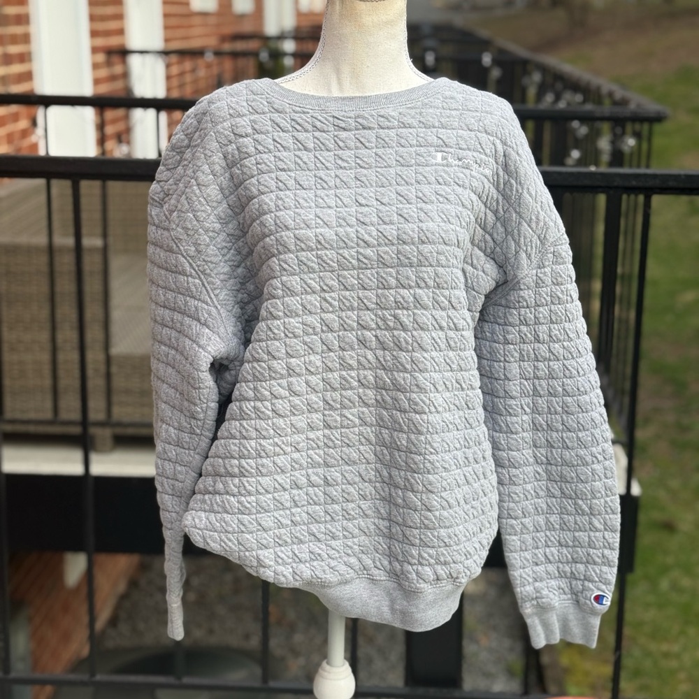 Champion Gray Quilted Sweatshirt
